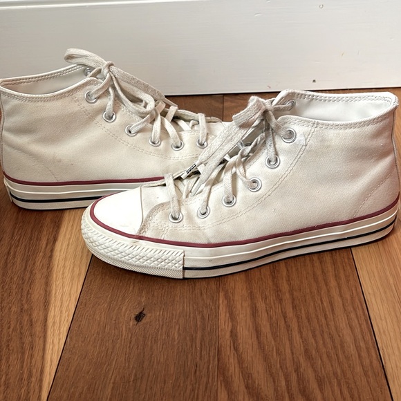 Converse Chuck Taylor All Star High-Top Sneaker - Picture 5 of 6